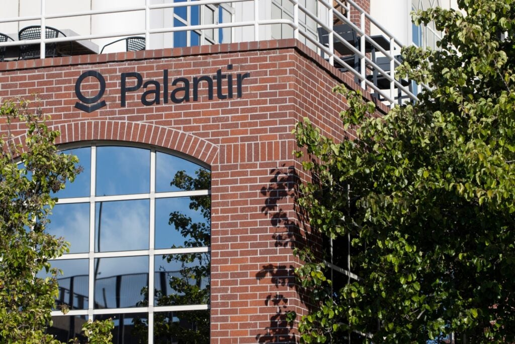 0 News Article Image Palantir Stock Gains As Trump Expands Company's Role in US Government Agencies - Palantir Technologies  ( NASDAQ:PLTR ) 